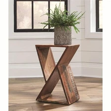 Pemberly Row Farmhouse Wood Geometric Storage Accent Table in Natural
