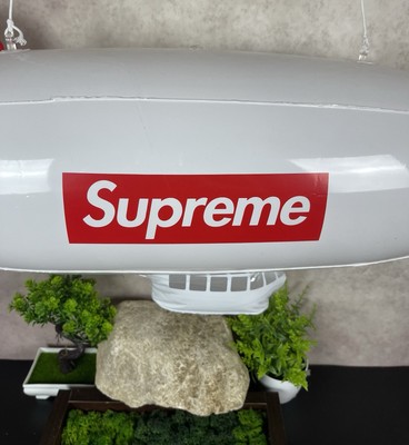 SUPREME INFLATABLE BLIMP FW17 2017 ACCESSORY RED WHITE BIG LOGO | eBay