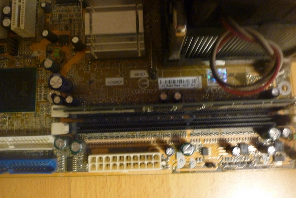 Bundle ASUS + AVC Mainboard in gutem Zustand -gebraucht- Privatverkauf - Bild 3 von 4