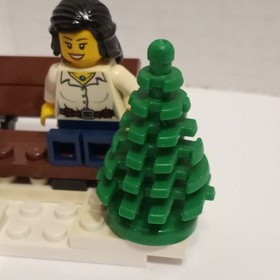 Lego #3300014 Limited Edition 2012 Christmas Set 2 Minifigures Incomplete No Box