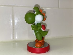 Yoshi Amiibo Super Mario Bros. Series - Figura Base Roja Nintendo NES