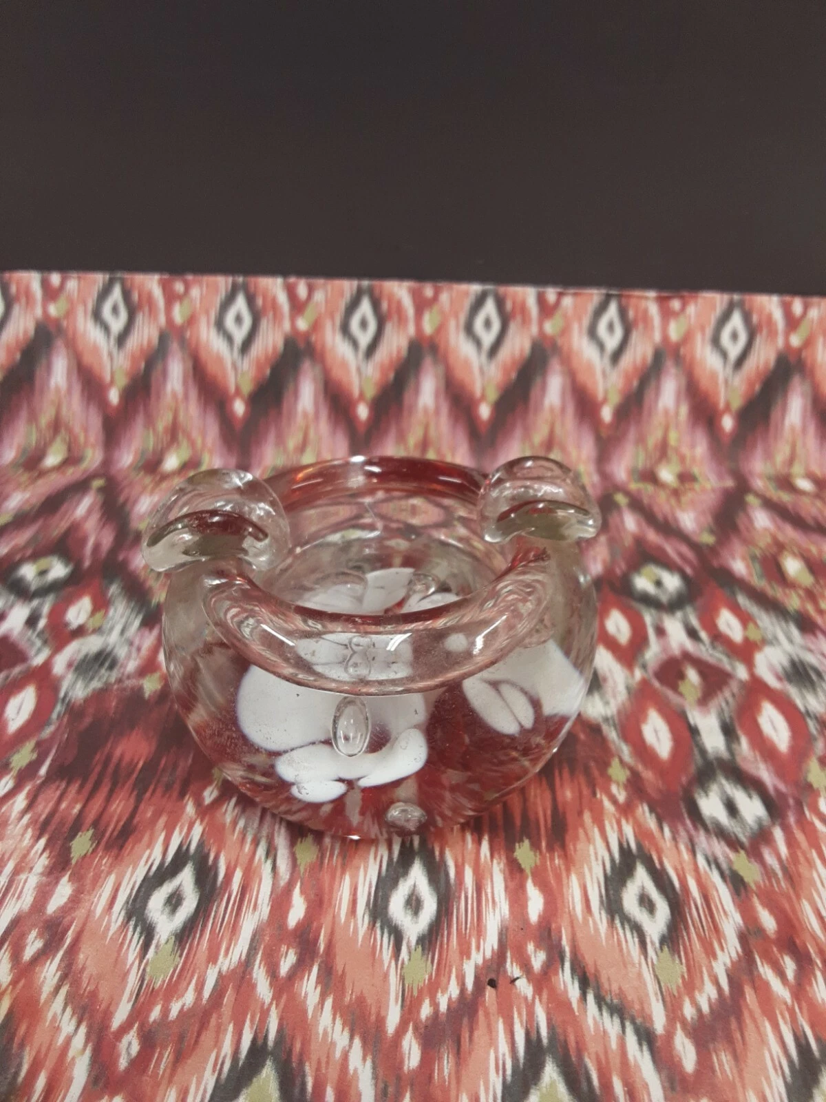 Vintage Cigarette Heavy Ash Tray Round Clear Glass paper weight flowers red