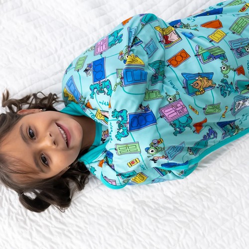 Disney Monsters, Inc. Scream Team Large Cloud Blanket Bamboo IN HAND - Picture 3 of 4