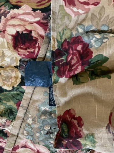 Ralph Lauren “ Pagoda “ Queen Floral Comforter . - Picture 3 of 7