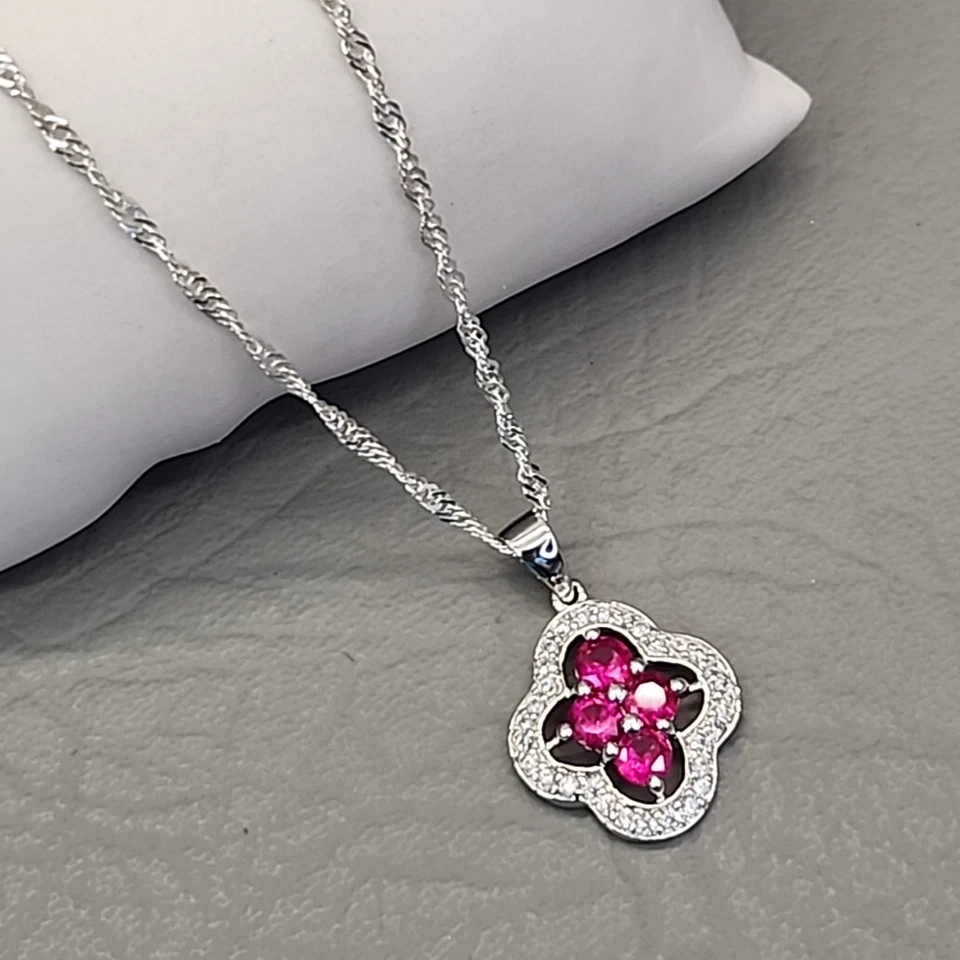 Collar Colgante Creado en Laboratorio Rubíes Chapado en Rodio Plata de Ley 925 JTV 23" Foto 2 de 4