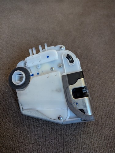 TOYOTA YARIS Door Lock Mechanism 2011-2020 5 Door N/S Rear LH 69060-0d170 - Picture 2 of 4