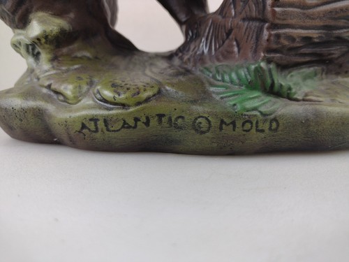 10" Hand Painted Ceramic Raccoon On Wooden Truck with a butterfly Atlantic Mold - Picture 8 of 12