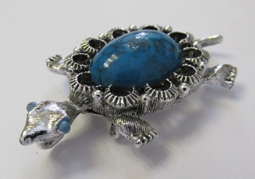 VINTAGE 1950s 60s SIGNED GERRY'S TURTLE TORTOISE BROOCH PENDANT POLISHED STONE - Picture 5 of 9