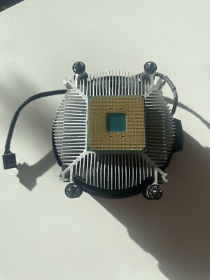 AMD RYZEN 5 2400G RADEON RX VEGA GRAPHICS PROCESSOR 4 CORE 8 THREAD 3.6/3.9GHz