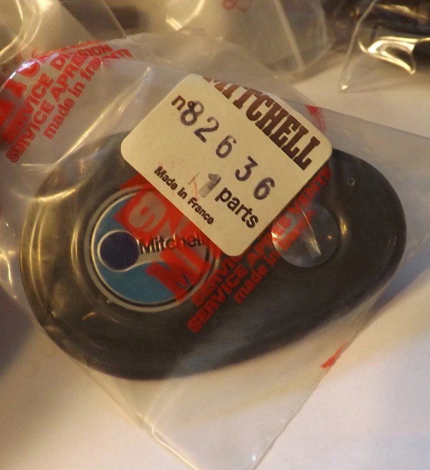 1 new old stock GARCIA MITCHELL 907 FISHING REEL COVER SIDE PLATE 82636 NOS