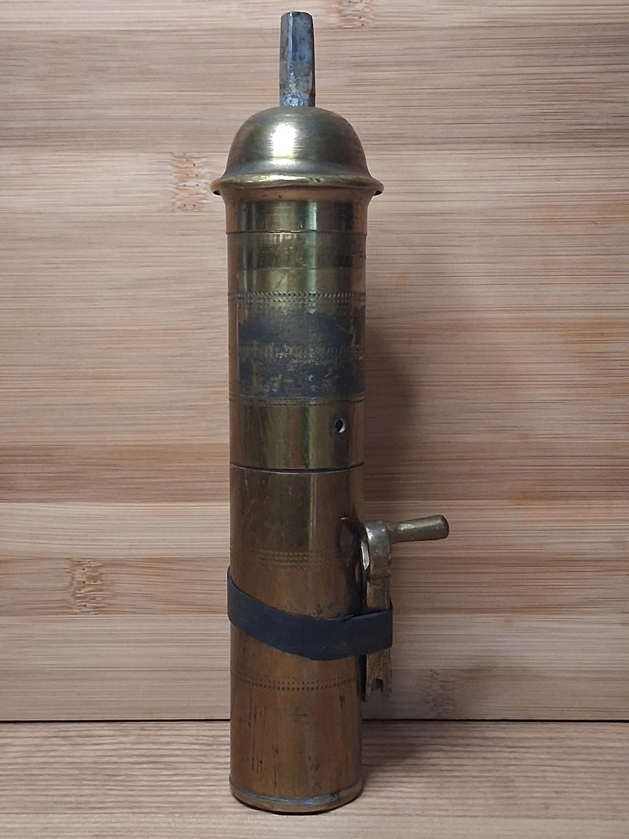 Petit Moulin à Poivre Turc Ancien En Cuivre - Afrique Du Nord - Fin XIXe Siècle (13,5 Cm)