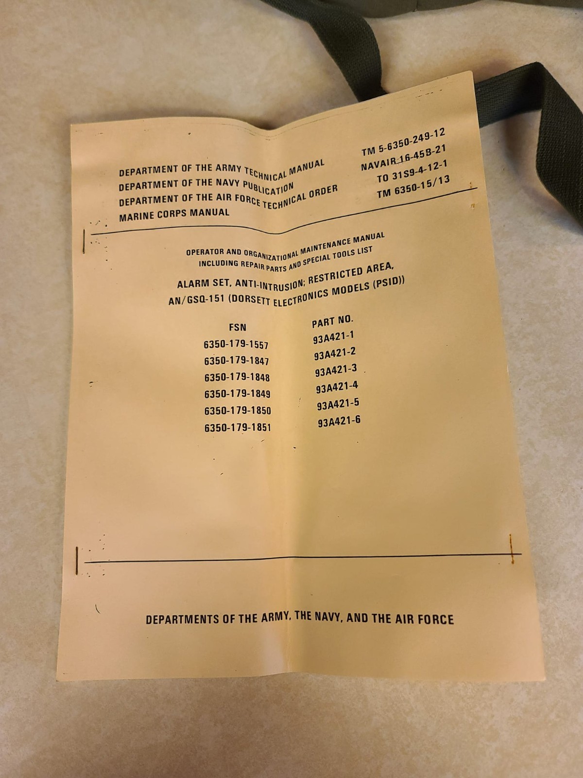 Vintage 1969 Military Vietnam Era Vibration Intrusion Detecting Set TRC- 3A