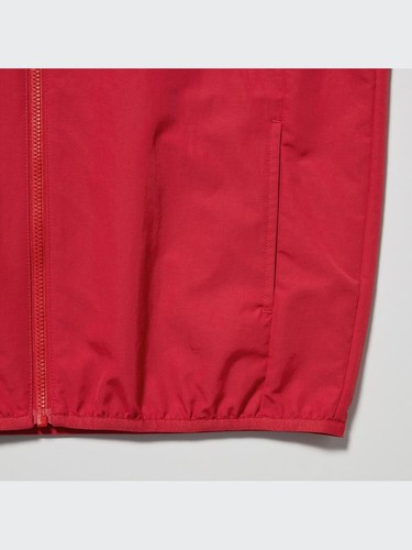 Uniqlo Kids Packable Nylon Wind/Rain Repellent Zip Parka Red Boys/Girls 9/10 - Picture 5 of 6