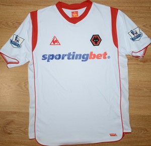 wolverhampton wolves jersey