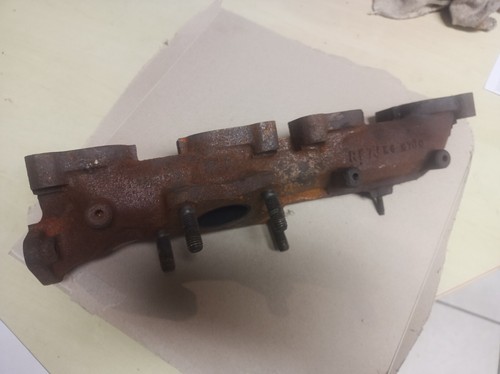 RF7JK66Y10  Abgaskrümmer  Mazda 5 CR 2.0 , 143 Ps, 2008