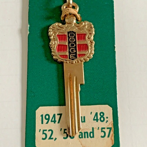 VTG DODGE Ignition Key & Logo Key Ring 1947-48 Autogram Signa-Craft NY Uncut - Picture 4 of 7