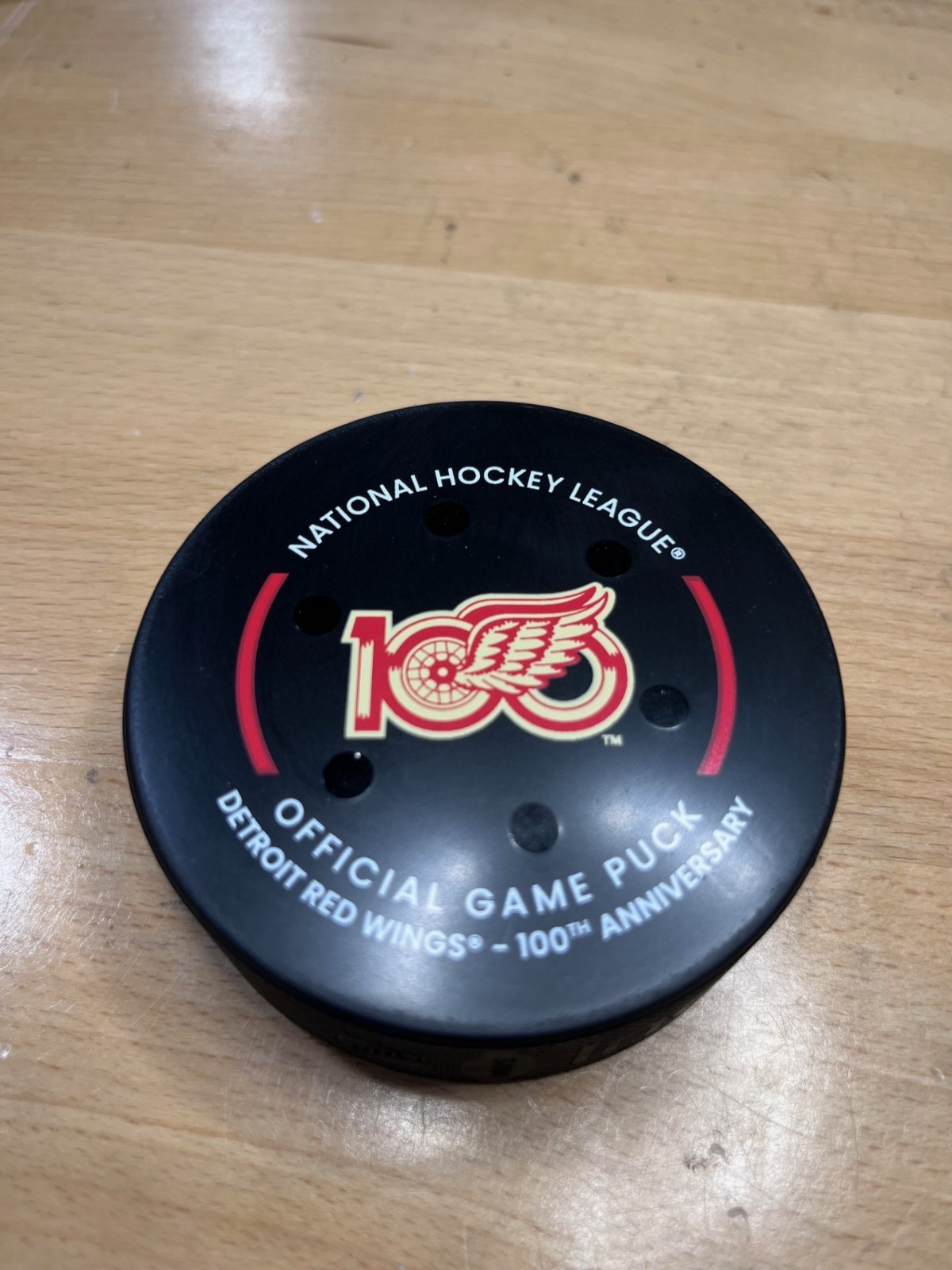 Detroit Red Wings 100th Anniversary NHL Official Game Puck Tracking Puck