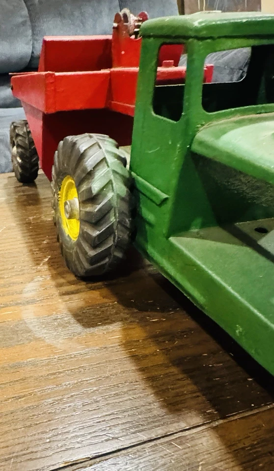 1950'S NYLINT TOURNAROCKER R.G.LETOURNEAU INC PRESSED STEEL TOY PLAYED SURVIVOR - Image 4 of 4