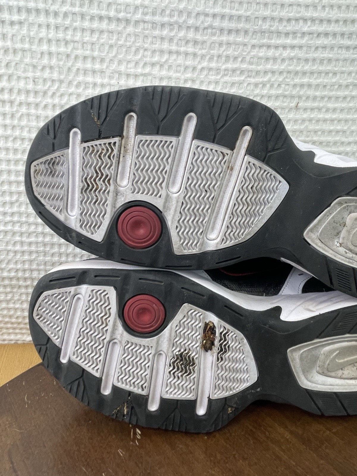 Nike Air Monarch IV White Black Red Athletic Shoes 416355-101 Men’s Size 11 thumbnail 10