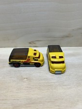 Hot Wheels Rapid Response 2009 Yellow Diecast Toy Car J18 Mattel Malaysia 2 Cars