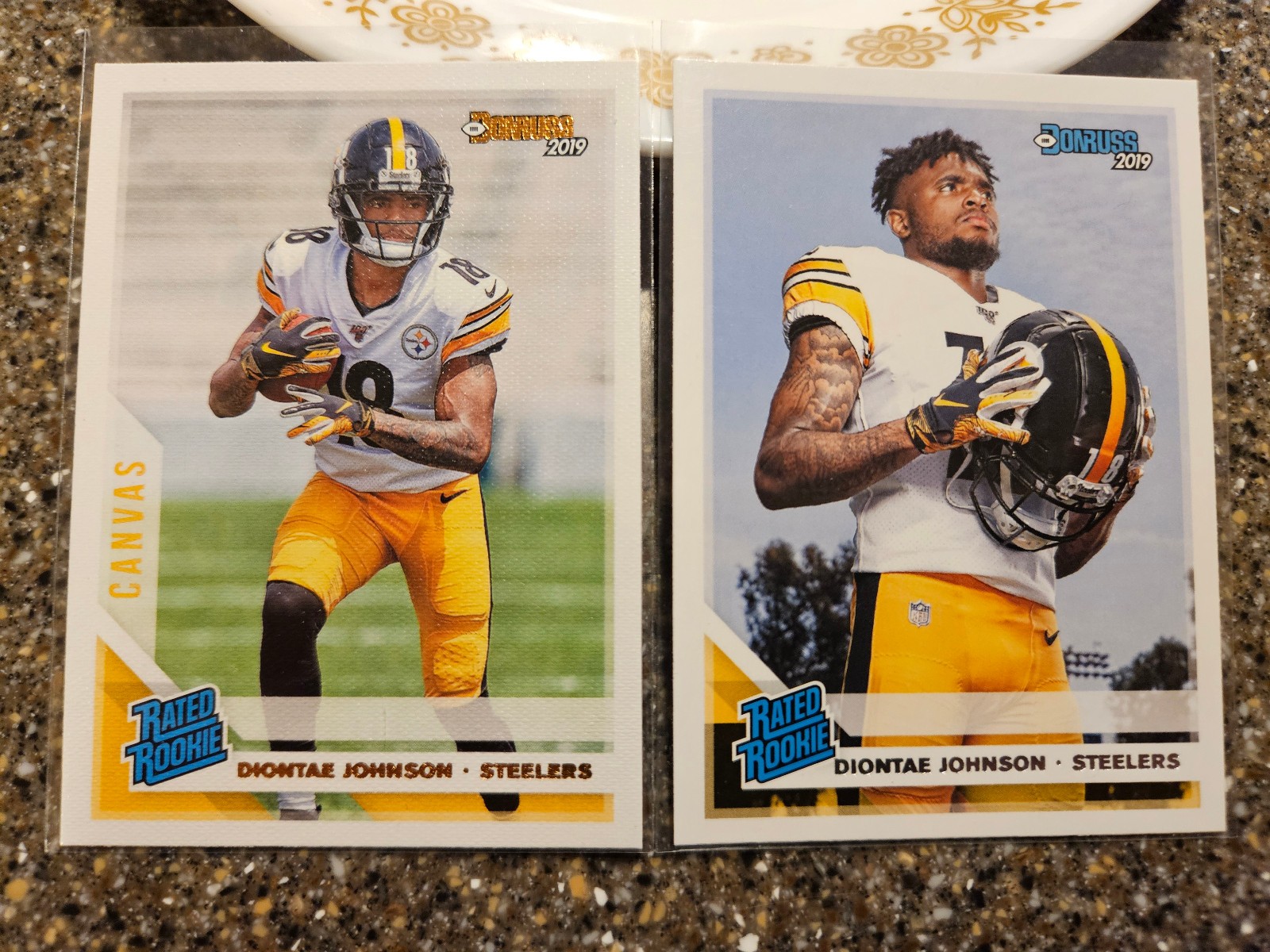 2019 Donruss Base & Canvas Diontae Johnson RC #327 Both!