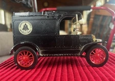 Vintage ERTL Diecast 1913 AT&T Bell System Coin Bank Ford Modle T Van No Key