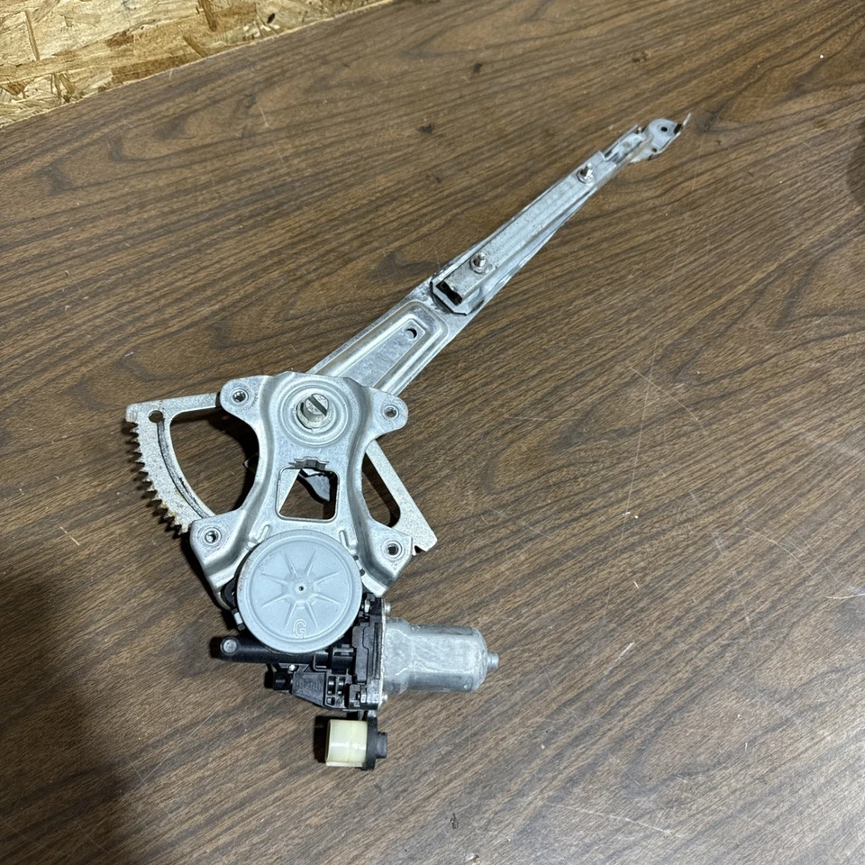 Subaru BRZ Scion FR-S 2013-2019 motor regulador de ventana izquierda izquierda OEM Foto 4 de 4