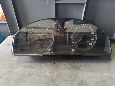 Kombiinstrument Audi A4 B5 2,5 V6 TDI 8D0919860EX Tacho 40.200KM!!! - Bild 1 von 4