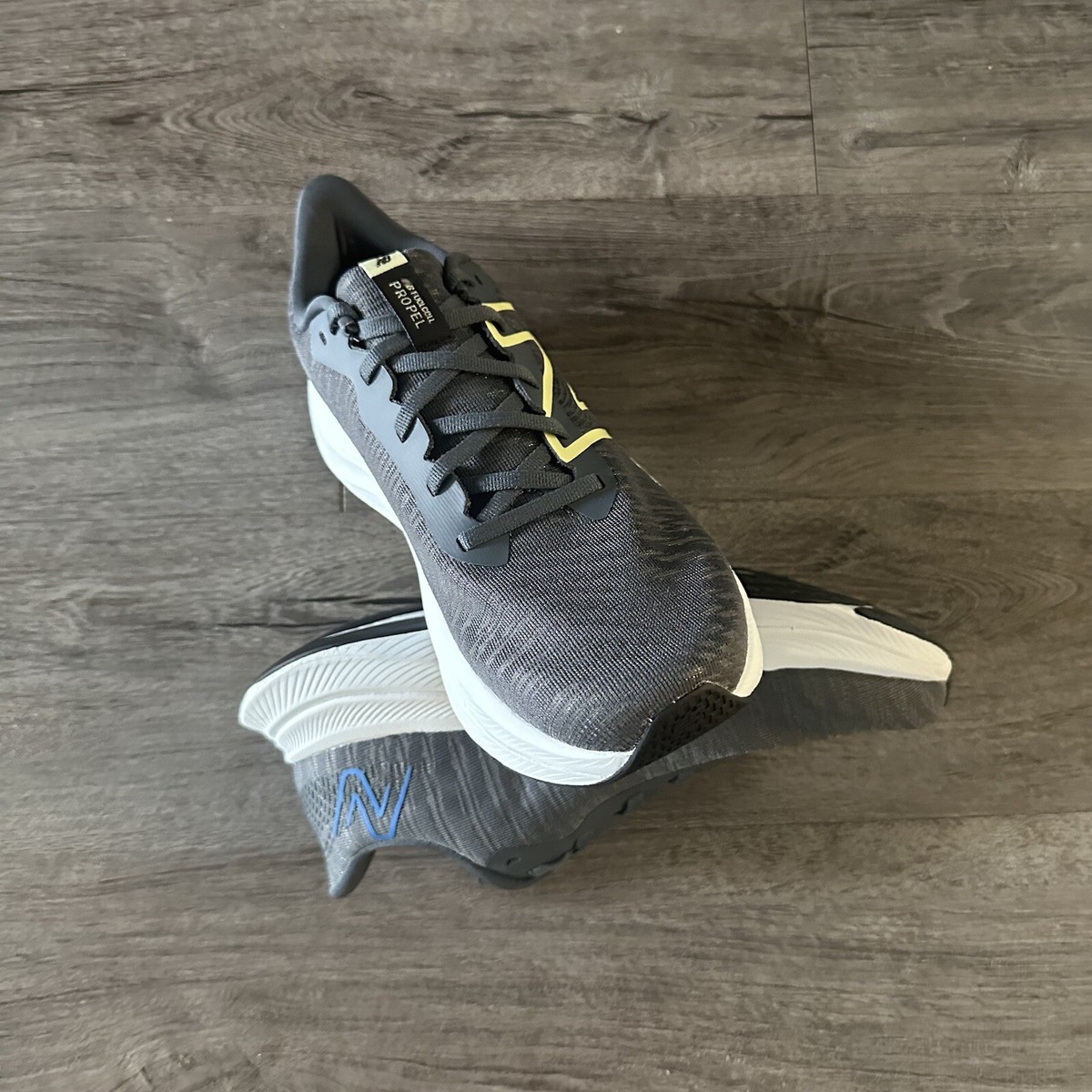 ニューバランス FuelCell Propel MFCPRCC4 New Balance FuelCell Propel v4 CC4 MFCPRCC4 GRAY/BLUE Width