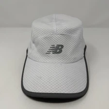 New Balance Running Reflective 5 Panel Hat Cap Strapback Running White Gray