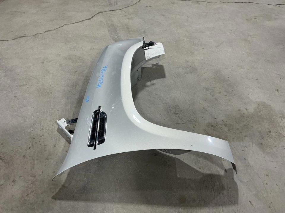 Passenger Right Fender Gold Mist 51U Fits 07-14 ESCALADE 860107 Foto 2 de 4