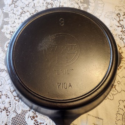VTG Griswold ERIE #9 Slant Logo Cast Iron Skillet 710 A Heat Ring