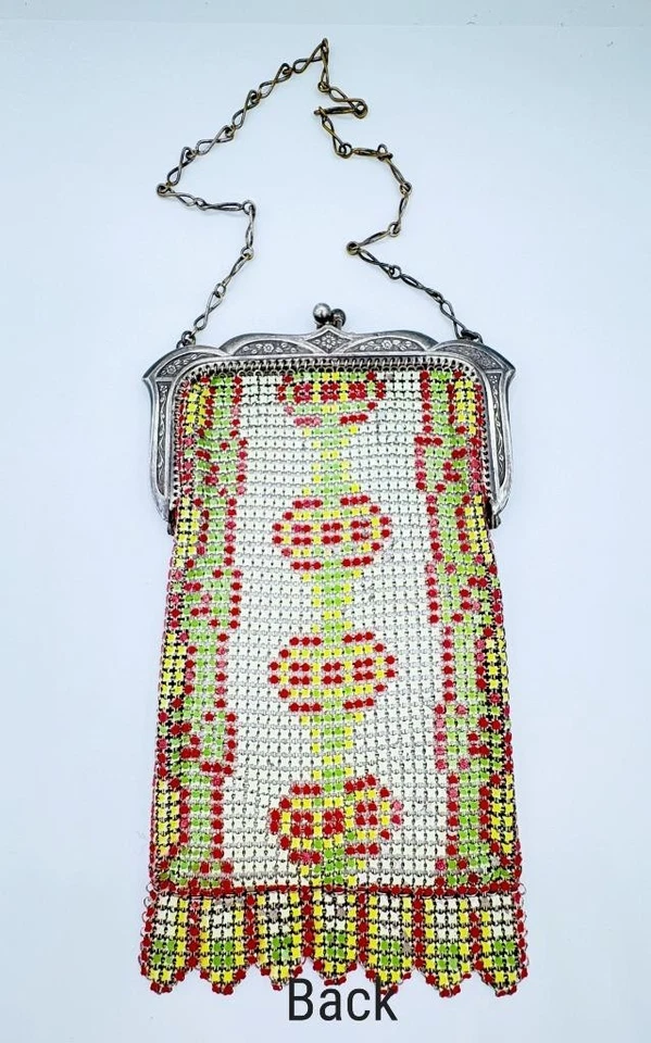 Diseño geométrico rojo Art Deco Whiting & Davis y marco floral tono plateado Foto 2 de 4