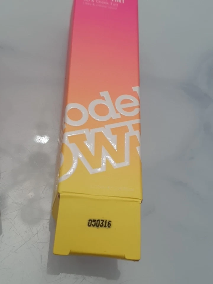 Models Own Hint of Tint Lip & Cheeky Color Wild Berry 04 Dark Pink Liquid Blush - Image 4 of 4