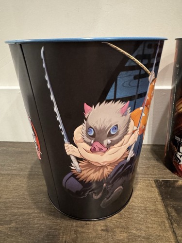 Demon Slayer Film Popcorn Eimer Dose, Tasse Combo Set 2025 Amc Cinemark Sofortversand - Bild 4 von 14