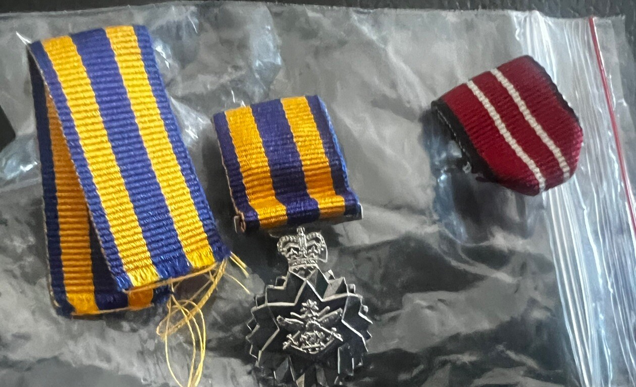Picture 4 of 15