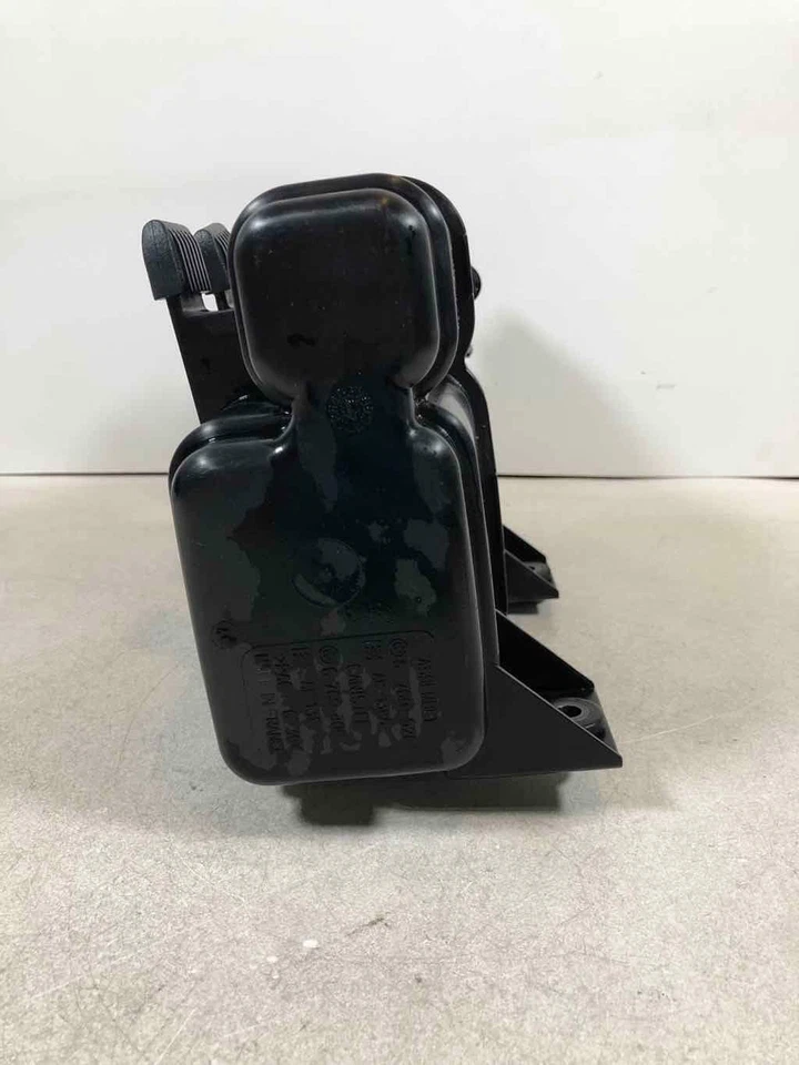 Bmw Evaporator Canister OE Tested 16137162350 Fits BMW 530I 2004-2007 - Image 4 of 4