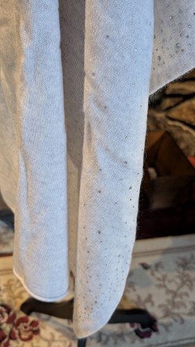 100% 2-Ply Cashmere Shawl Scarf Rachel Zoe Glacier Grey CZ Stones Bling NWT - Picture 7 of 15