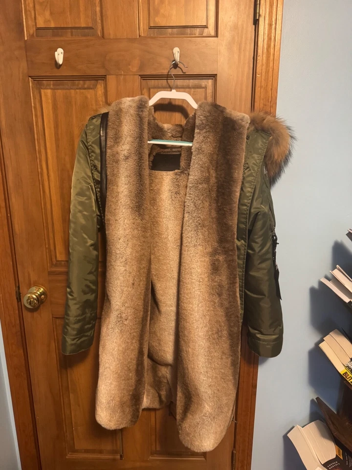 PARKA DE PIEL DE LUJO REPELENTE AL AGUA CAQUI PARA HOMBRE - 3/4 NATURAL Foto 2 de 4