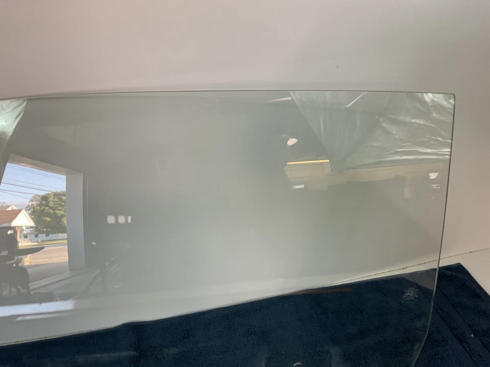 Ventana de cristal puerta izquierda Ford Torino GT 70 71 Fastback Cobra Foto 4 de 4