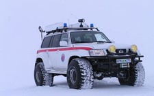 Cars snow nissan arctic truck Desk Mat Stitched