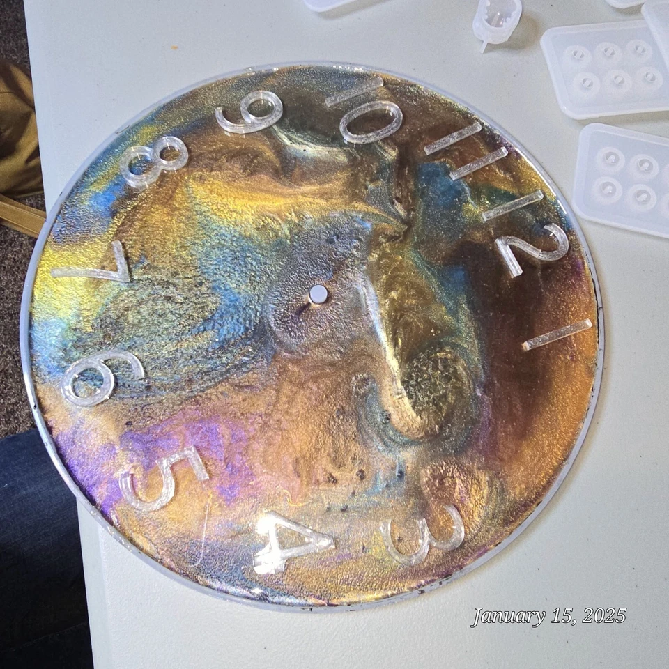 Custom Epoxy Resin Art Clock - Image 3 of 3