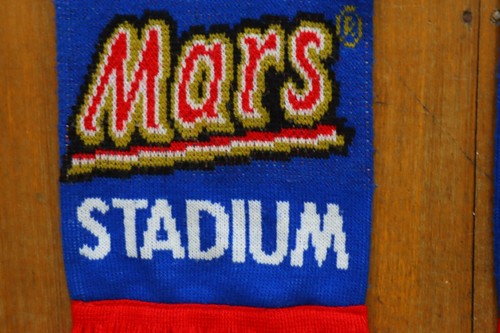 Official AFL Western Bulldogs Football Club Mars Stadium Ballarat 2017 Scarf - Picture 5 of 6