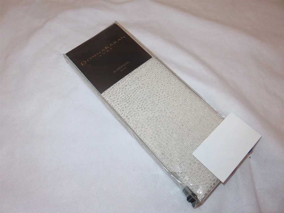 1 Donna Karan Opal Essence Euro Sham $190 Foto 3 de 4