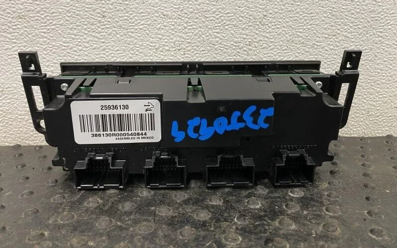 2007-2013 Chevrolet Suburban Yukon Tahoe Ac Heater Climate Temperature Control Foto 4 de 4