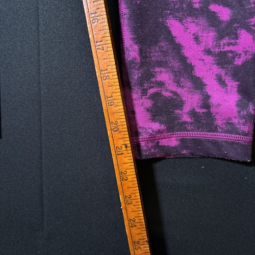 Pantalón corto Lululemon Wunder para mujer talla 6 Breezie Regal ciruela negro - Imagen 4 de 8
