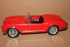 Bburago Cod 3010 Modellauto 1:18 Lancia Aurelia B24 Spyder 1955 rot