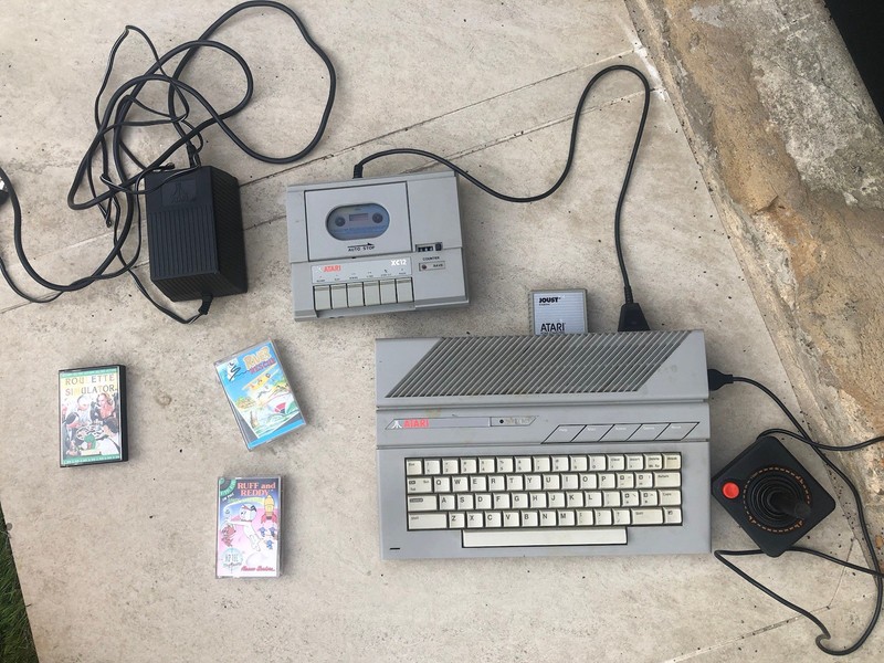 ATARI 65XE Personal Computer ~ And Atari XC 12 Spares or Repairs black screen