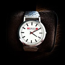 Original Modaine Eco Quartz Uhr Swiss Bahnhofsuhr SBB Bauhaus ETA