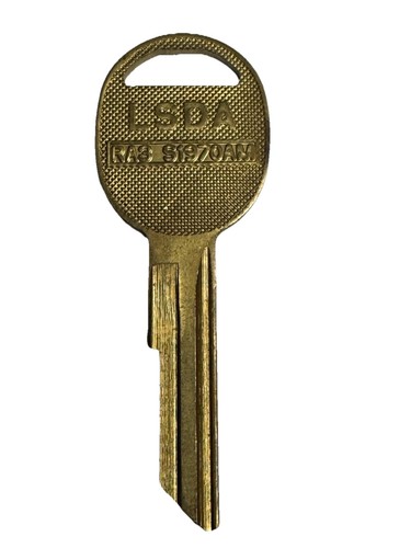 ILCO - RA3 - S1970AM - AMC - Freightliner - International - Key Blank - Picture 1 of 5